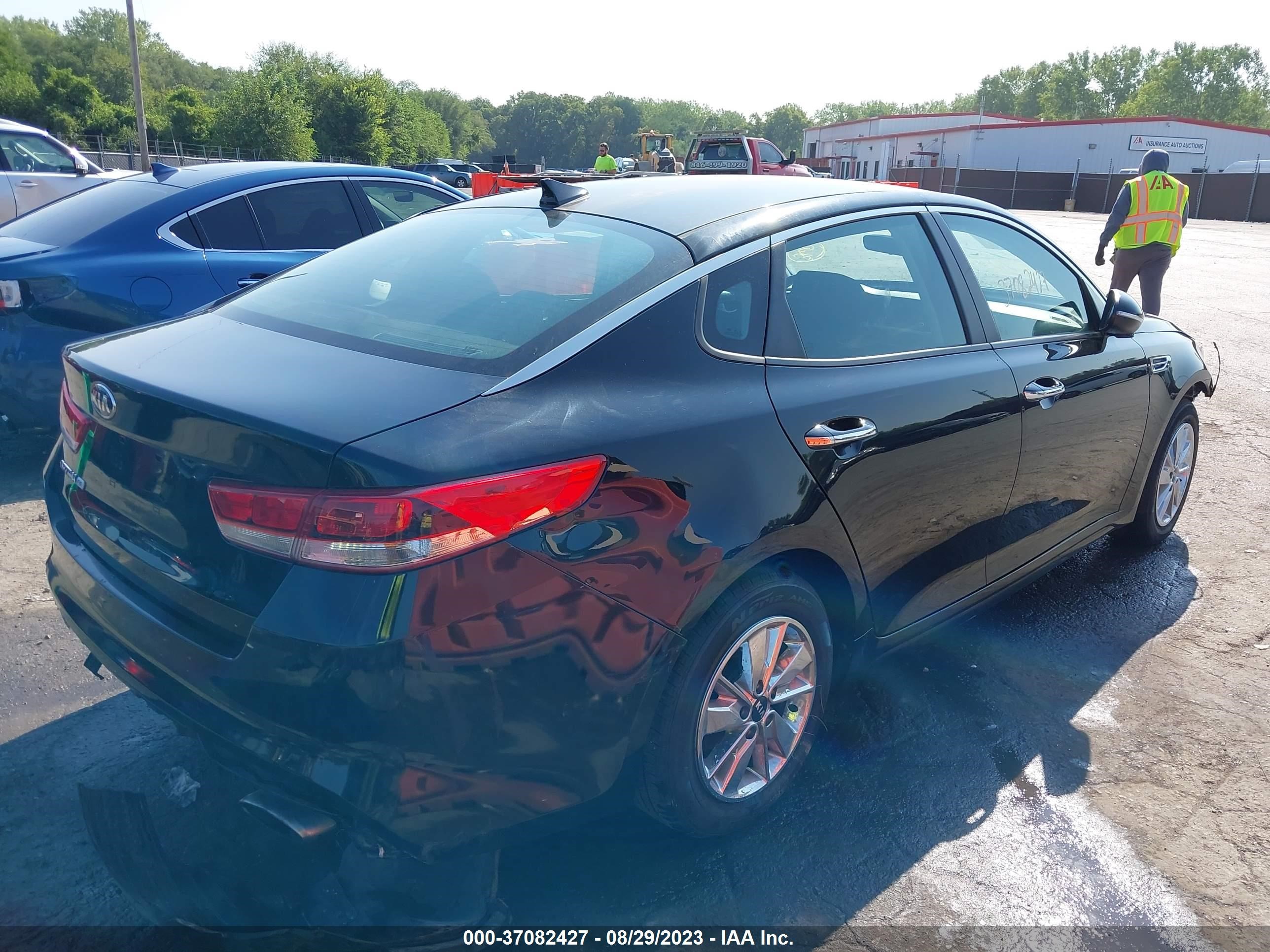 Photo 3 VIN: KNAGT4L34H5146481 - KIA OPTIMA 