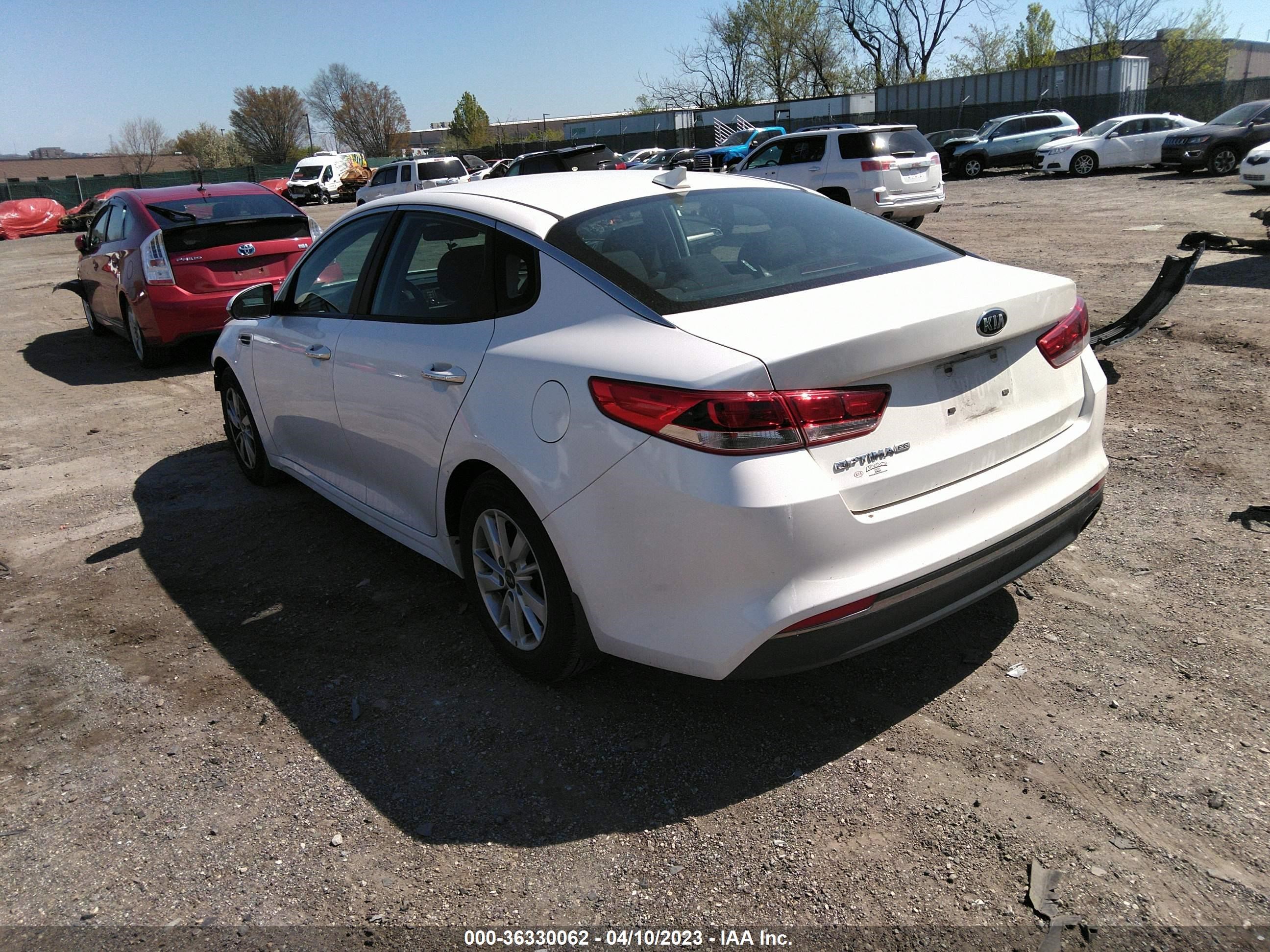 Photo 2 VIN: KNAGT4L35G5087102 - KIA OPTIMA 