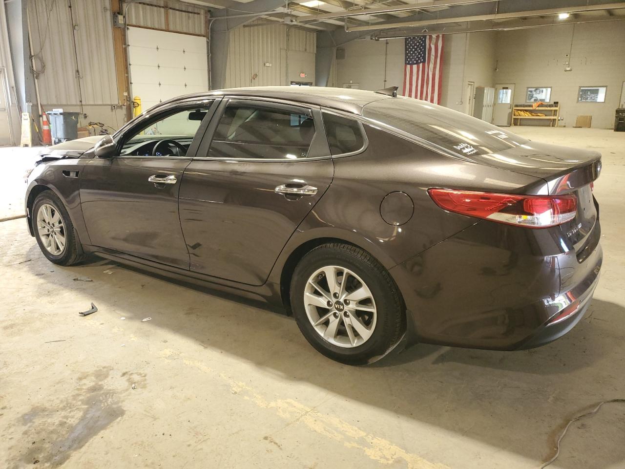 Photo 1 VIN: KNAGT4L37J5233877 - KIA OPTIMA 