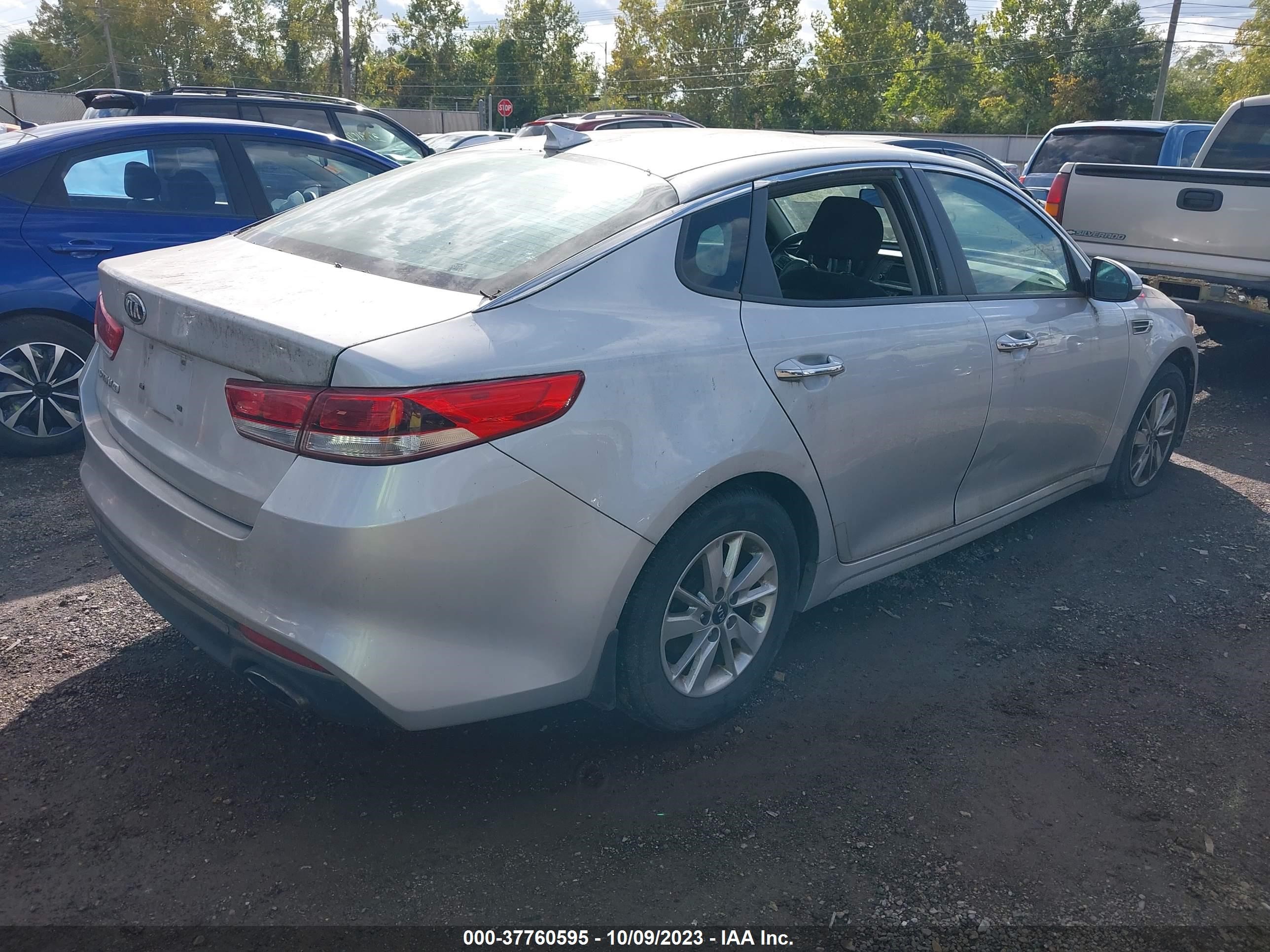 Photo 3 VIN: KNAGT4L38H5177359 - KIA OPTIMA 