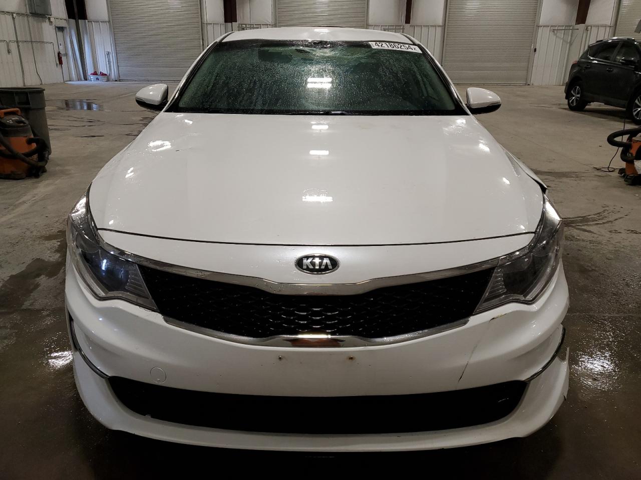 Photo 4 VIN: KNAGT4L39G5103673 - KIA OPTIMA 