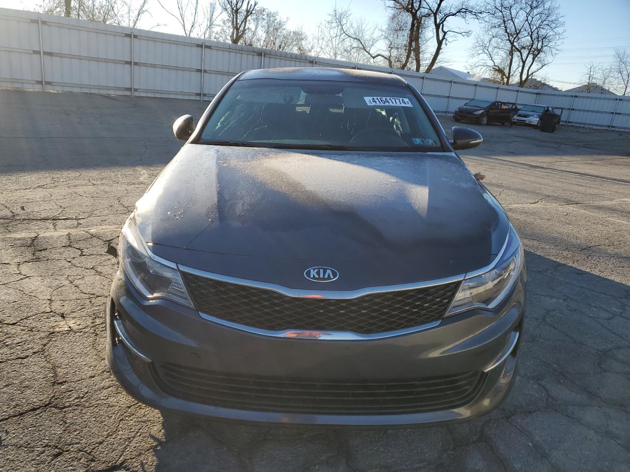 Photo 4 VIN: KNAGT4L39J5216983 - KIA OPTIMA 