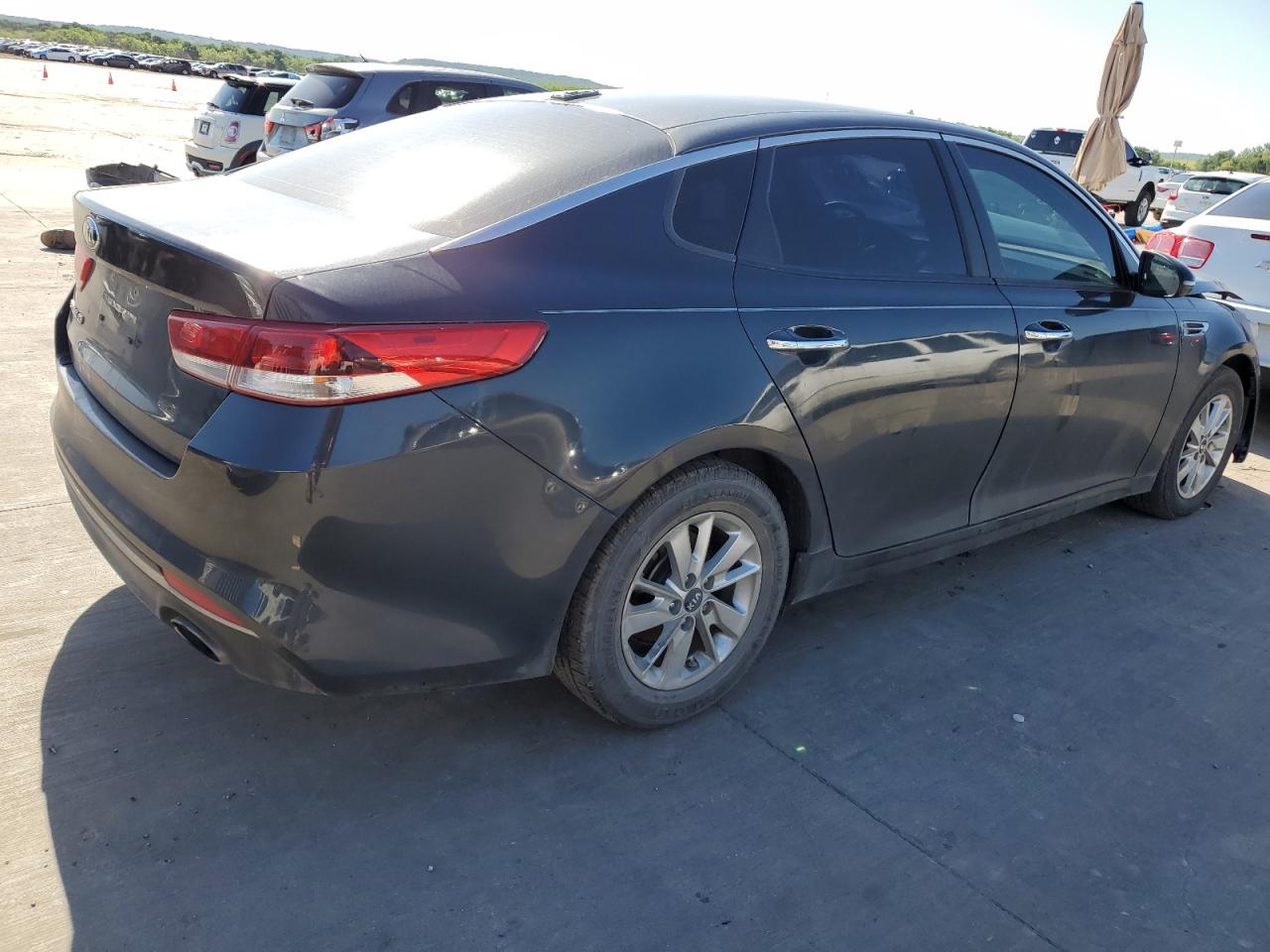 Photo 2 VIN: KNAGT4L3XG5071882 - KIA OPTIMA 