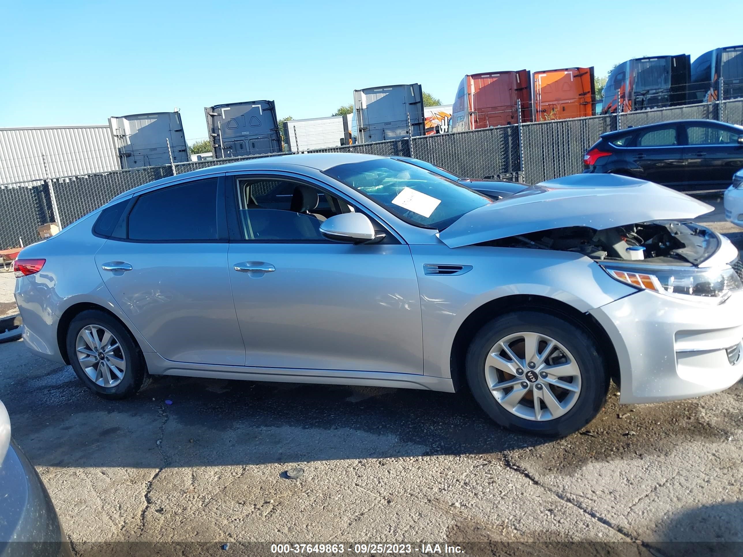 Photo 12 VIN: KNAGT4L3XH5159025 - KIA OPTIMA 