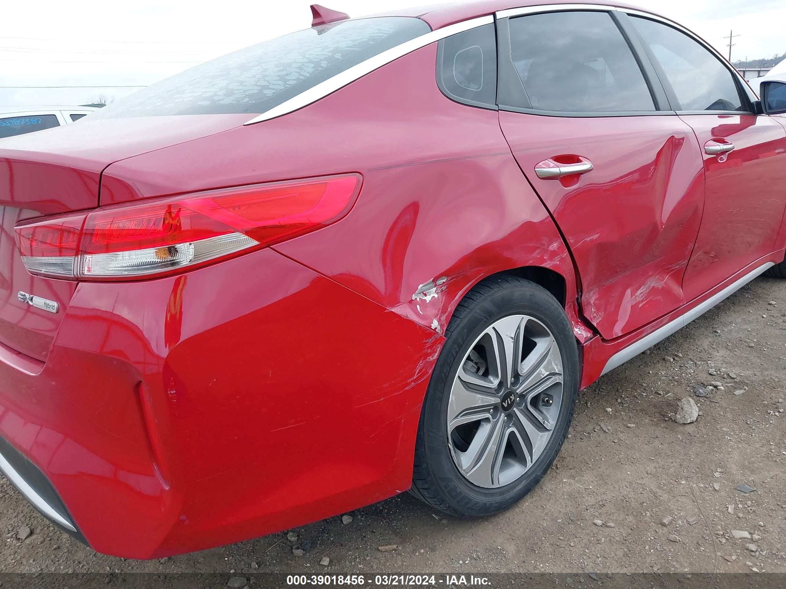 Photo 16 VIN: KNAGU4LC5H5005206 - KIA OPTIMA 