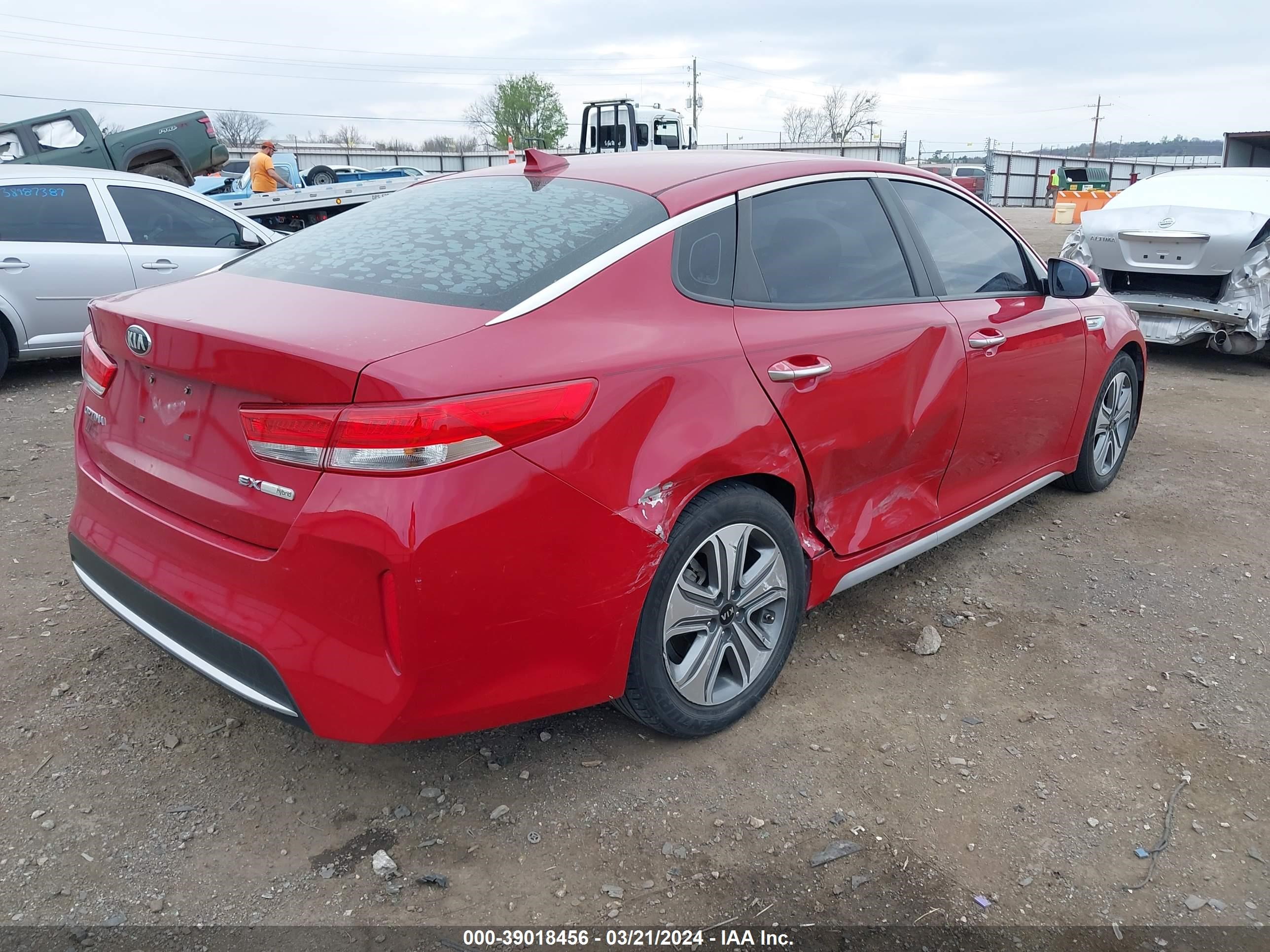 Photo 3 VIN: KNAGU4LC5H5005206 - KIA OPTIMA 