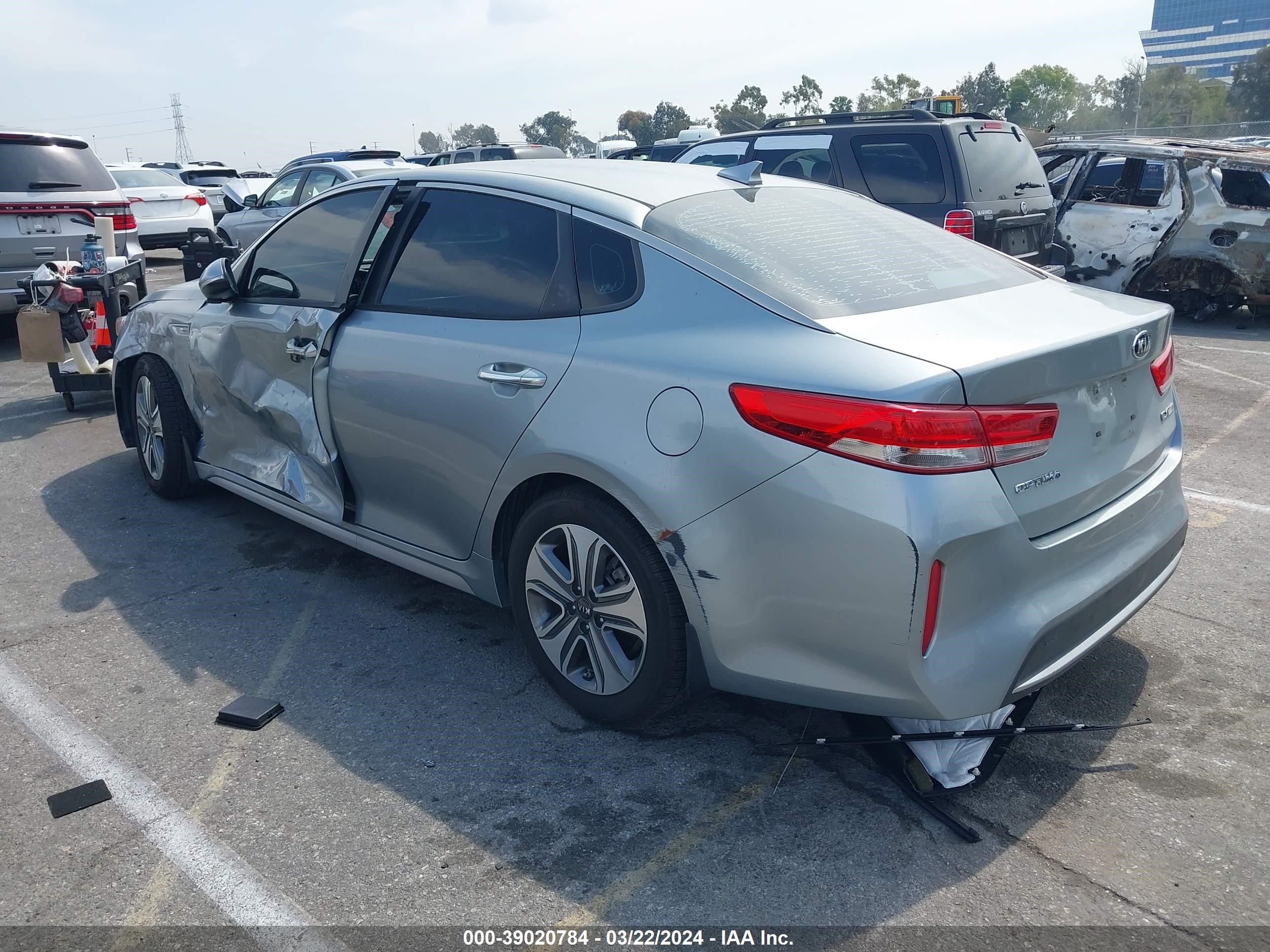 Photo 2 VIN: KNAGU4LC5H5007974 - KIA OPTIMA 