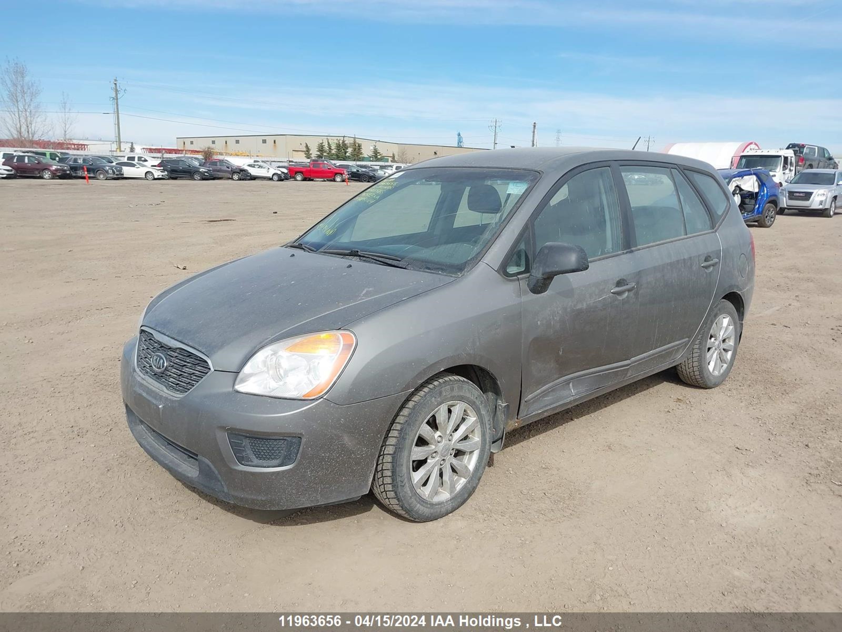 Photo 1 VIN: KNAHG8A87C7411566 - KIA RONDO 