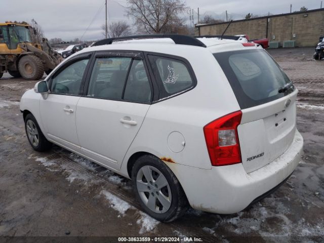 Photo 2 VIN: KNAHG8C81A7298952 - KIA RONDO 