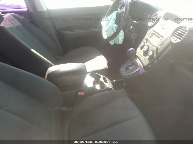 Photo 4 VIN: KNAHG8C82A7304256 - KIA RONDO 