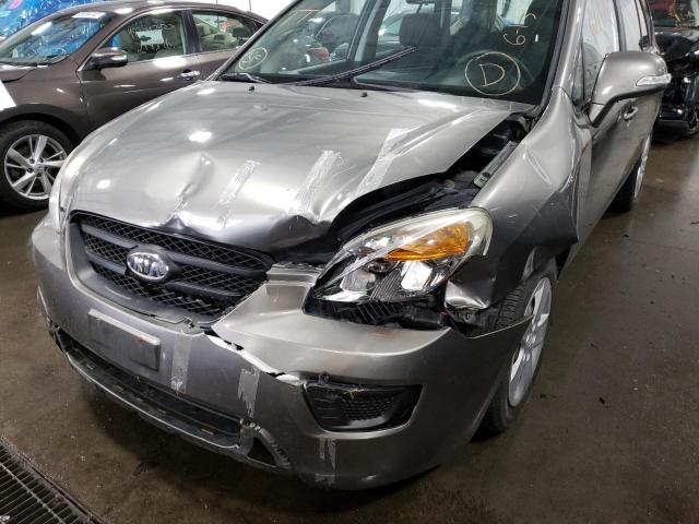 Photo 8 VIN: KNAHG8C83A7298869 - KIA RONDO LX 