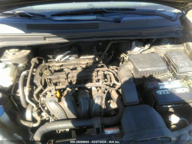 Photo 5 VIN: KNAHG8C84A7299898 - KIA RONDO 