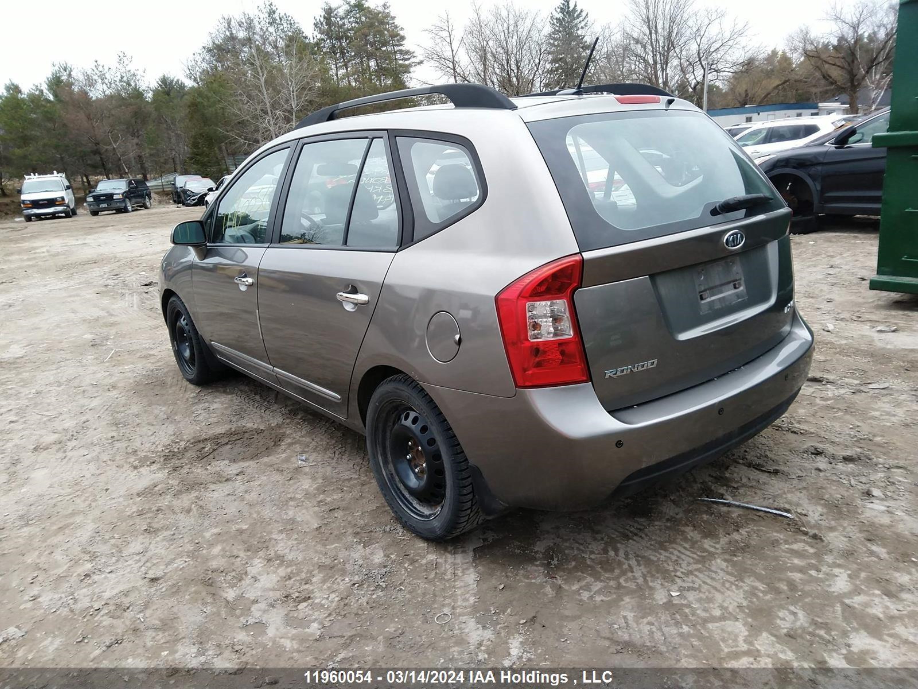 Photo 2 VIN: KNAHH8C65A7309222 - KIA RONDO 