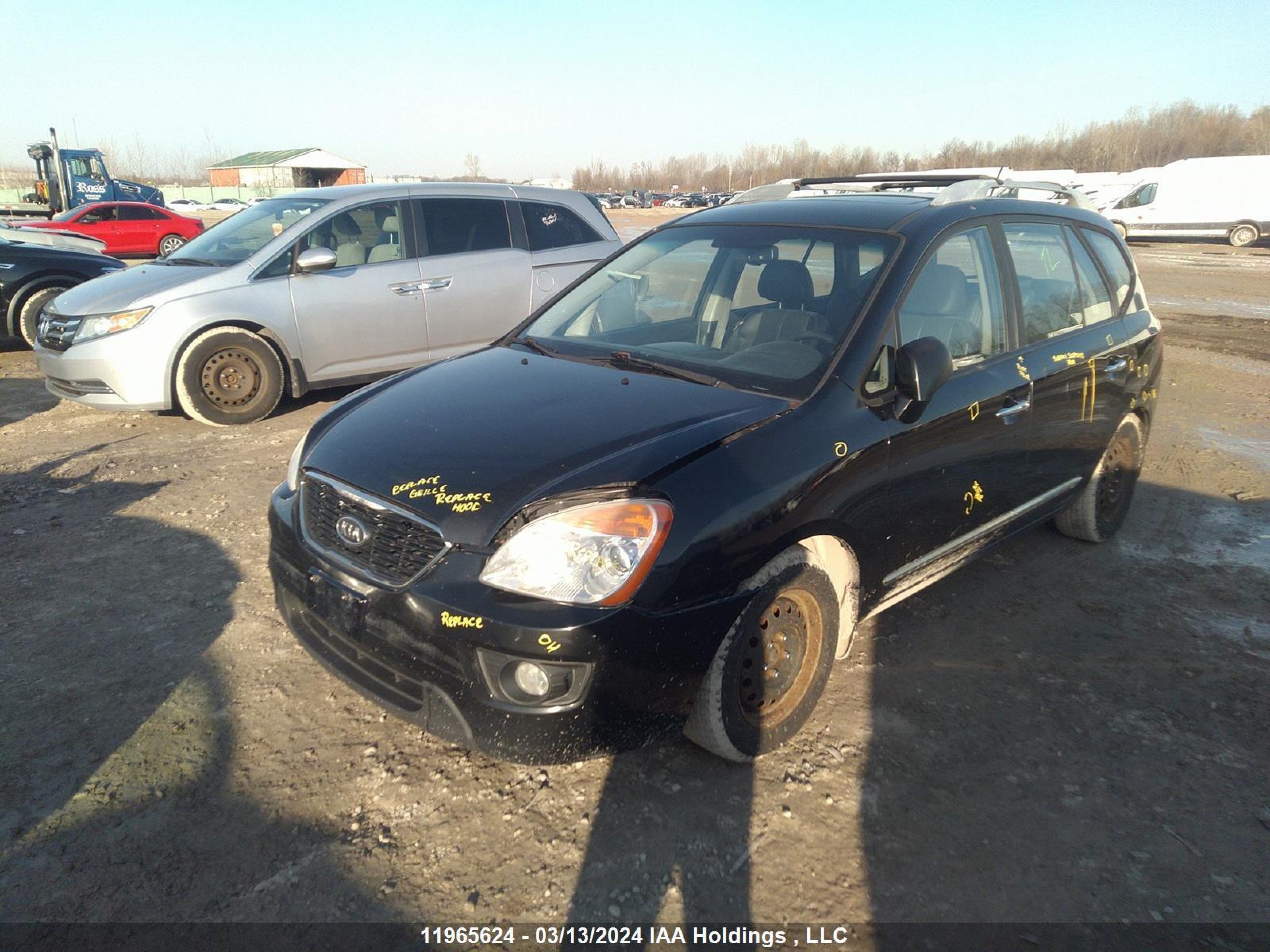 Photo 5 VIN: KNAHH8C69B7360241 - KIA RONDO 