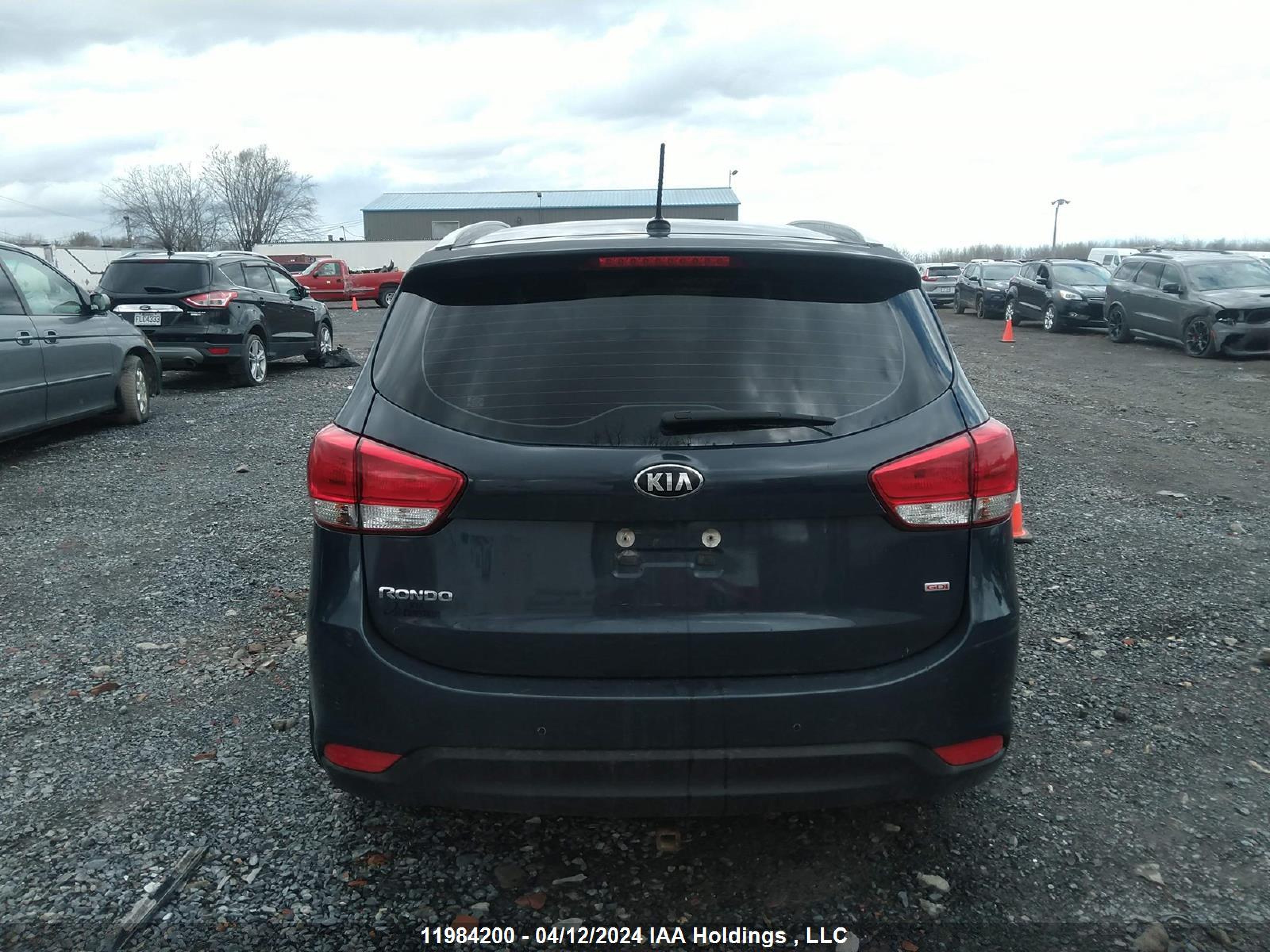 Photo 16 VIN: KNAHT8A38F7099021 - KIA RONDO 