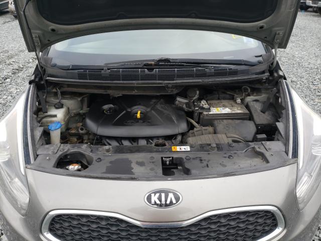 Photo 6 VIN: KNAHT8A39E7053048 - KIA RONDO 