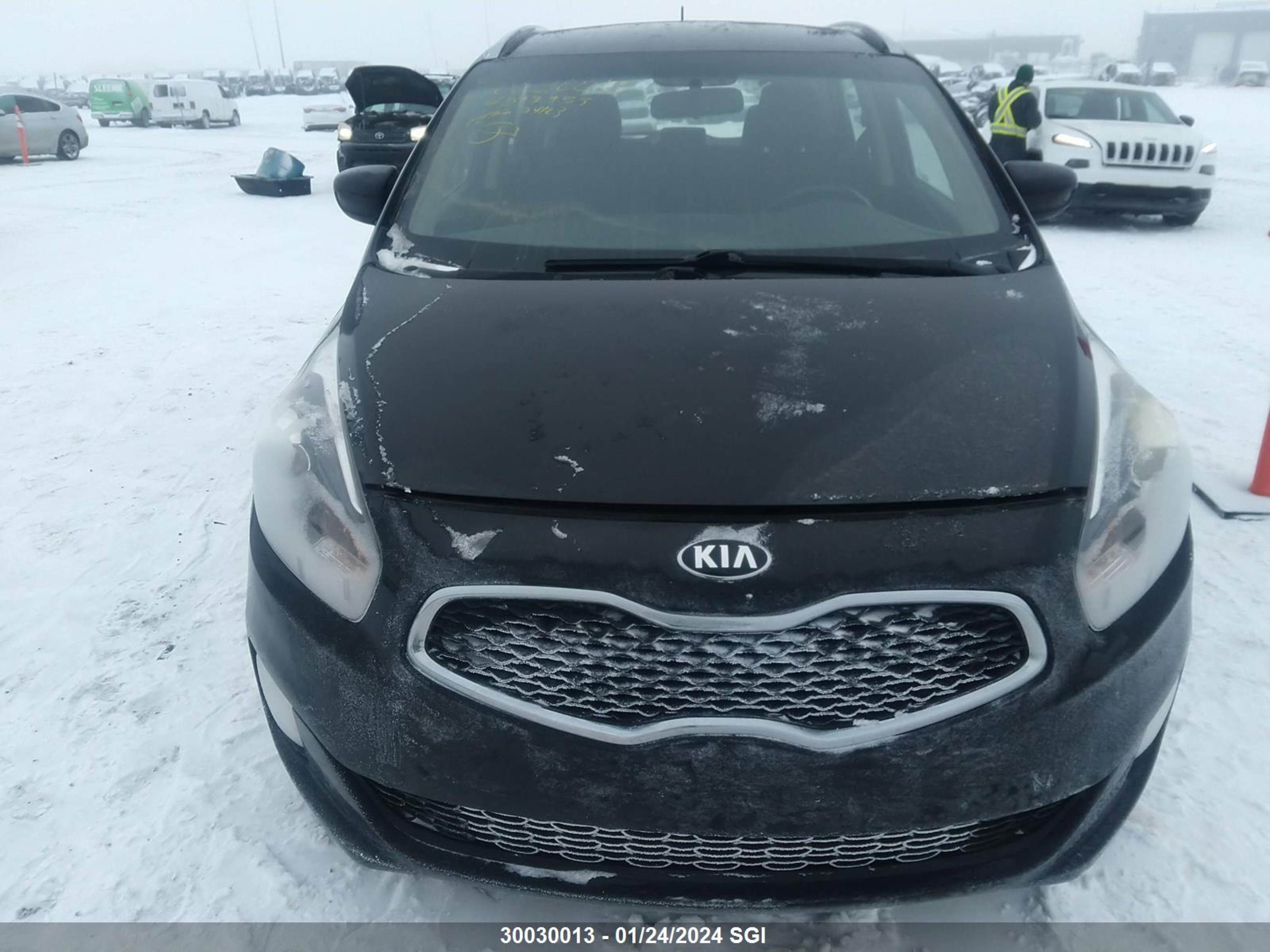 Photo 5 VIN: KNAHT8A39F7093955 - KIA RONDO 