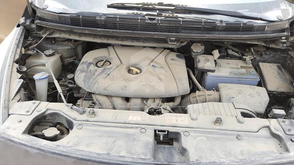 Photo 27 VIN: KNAHU8124F7107443 - KIA CARENS 