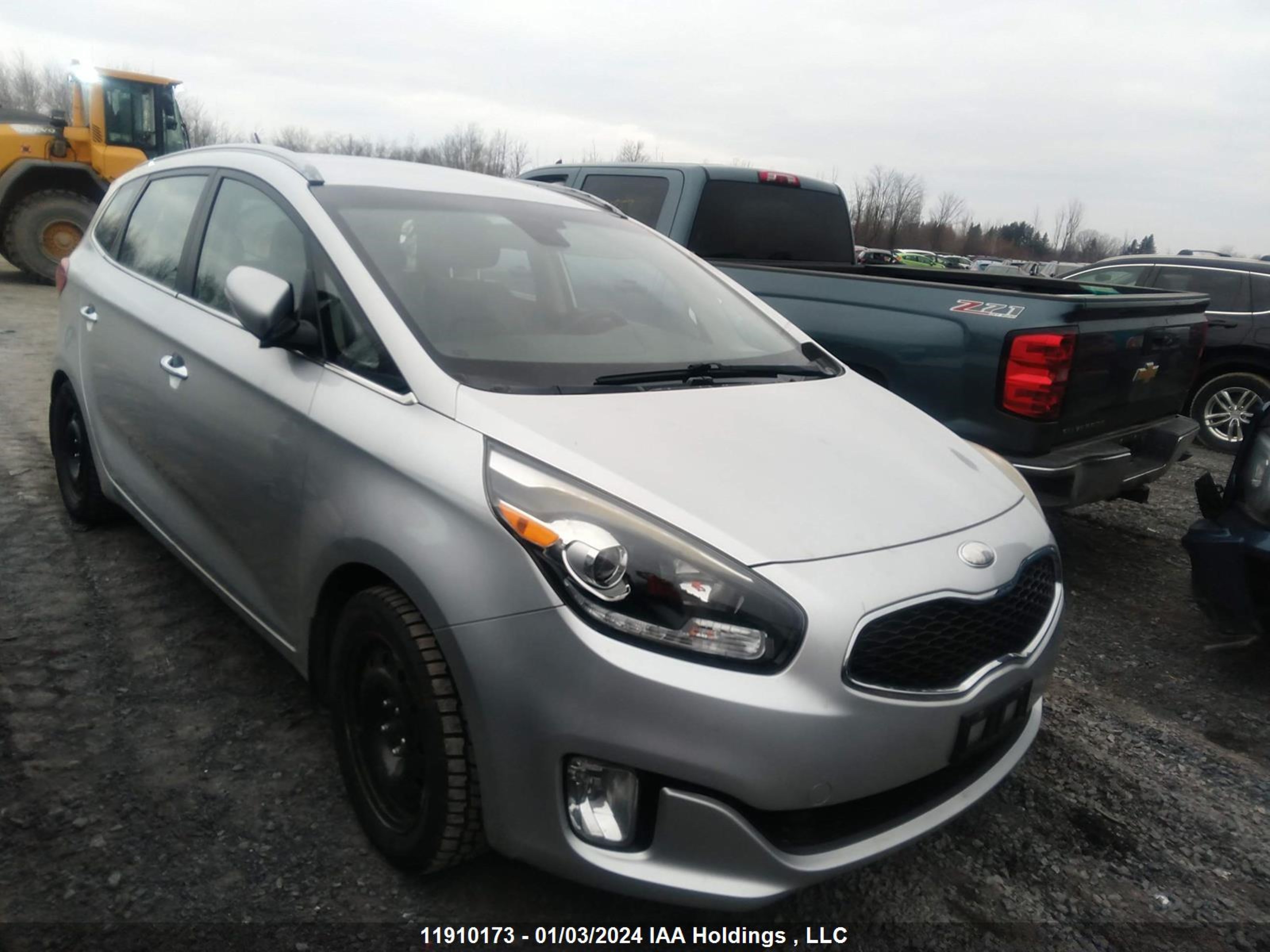 Photo 0 VIN: KNAHU8A30E7008724 - KIA RONDO 