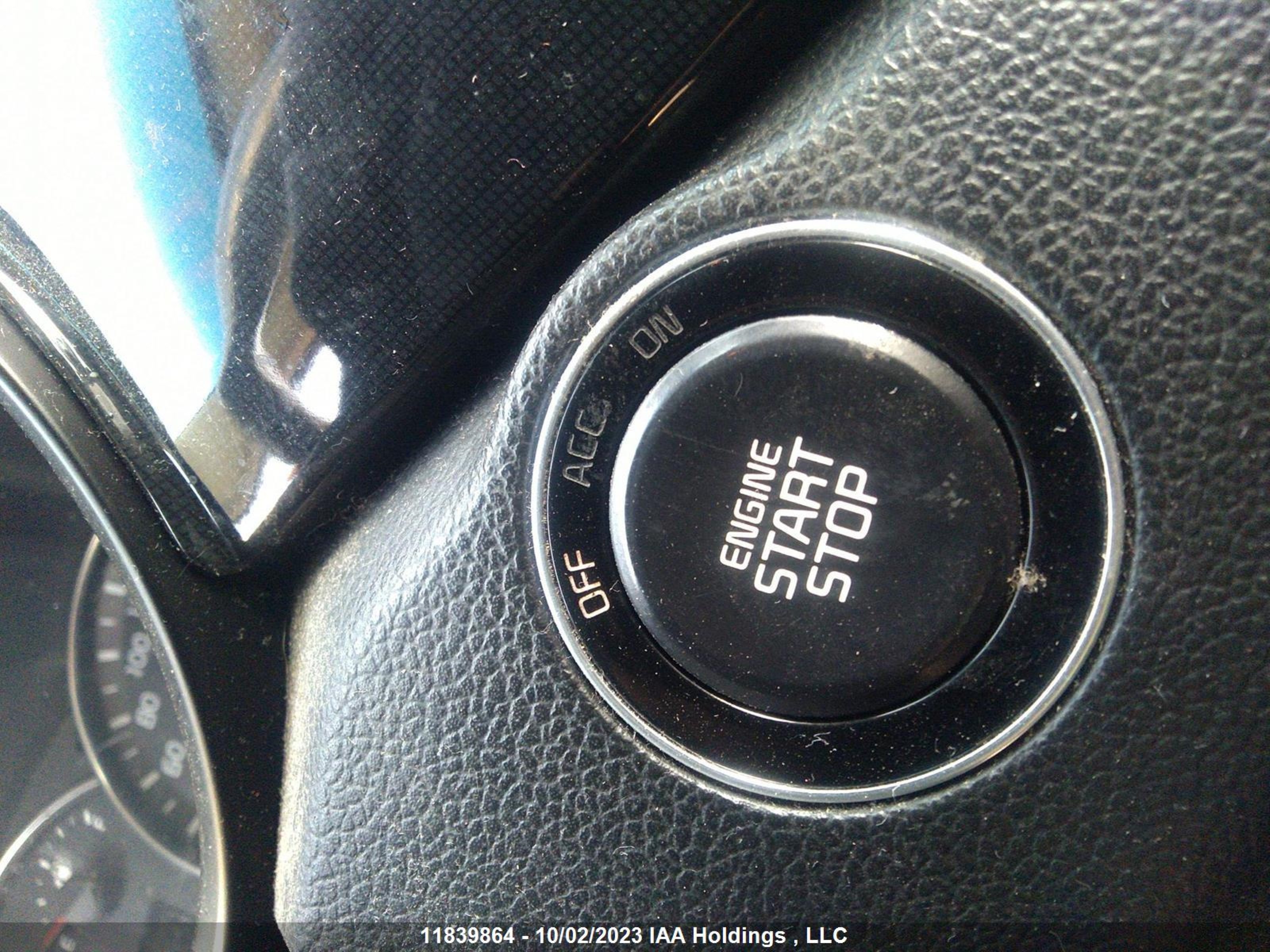 Photo 10 VIN: KNAHU8A30E7041562 - KIA RONDO 