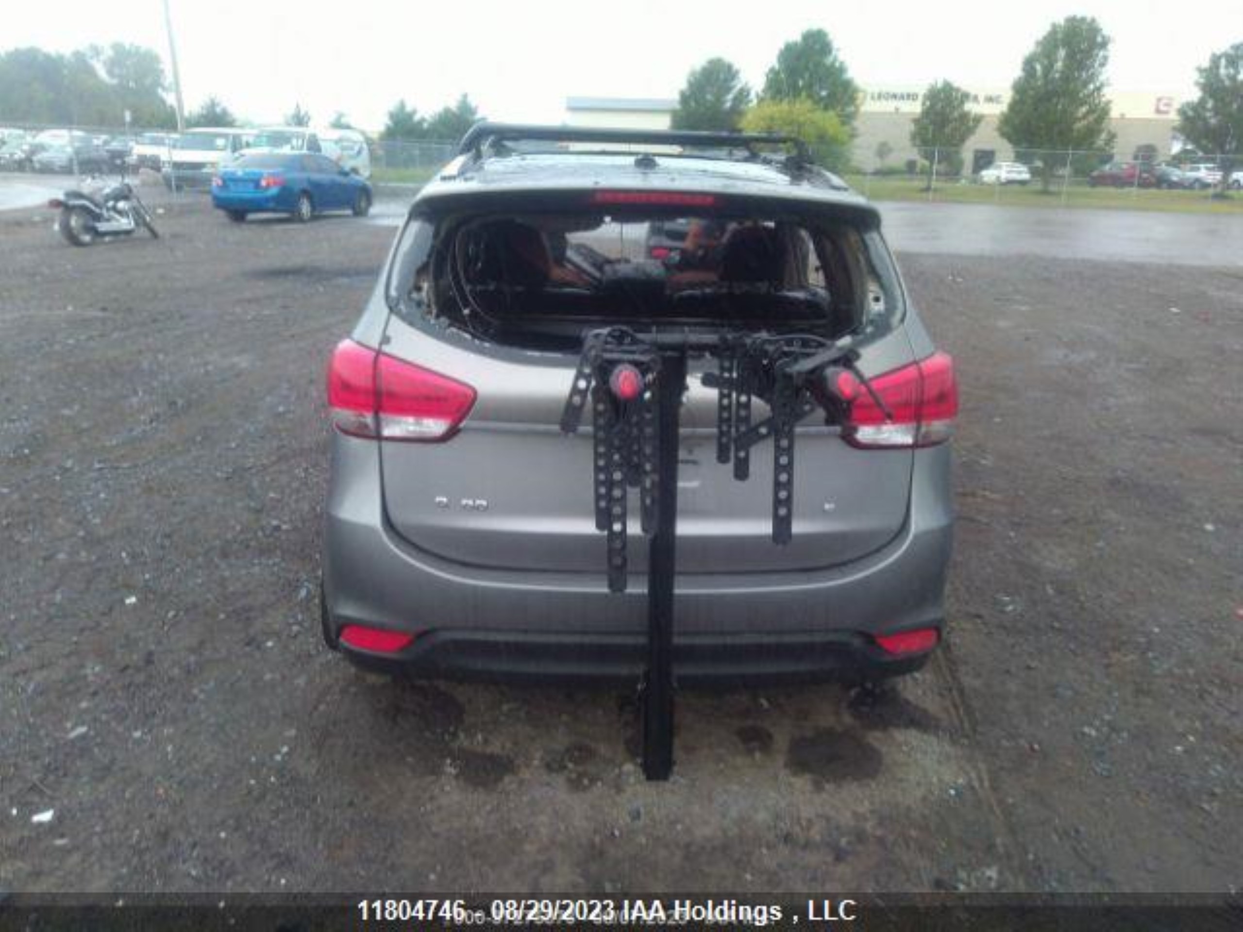 Photo 16 VIN: KNAHU8A33E7020687 - KIA RONDO 