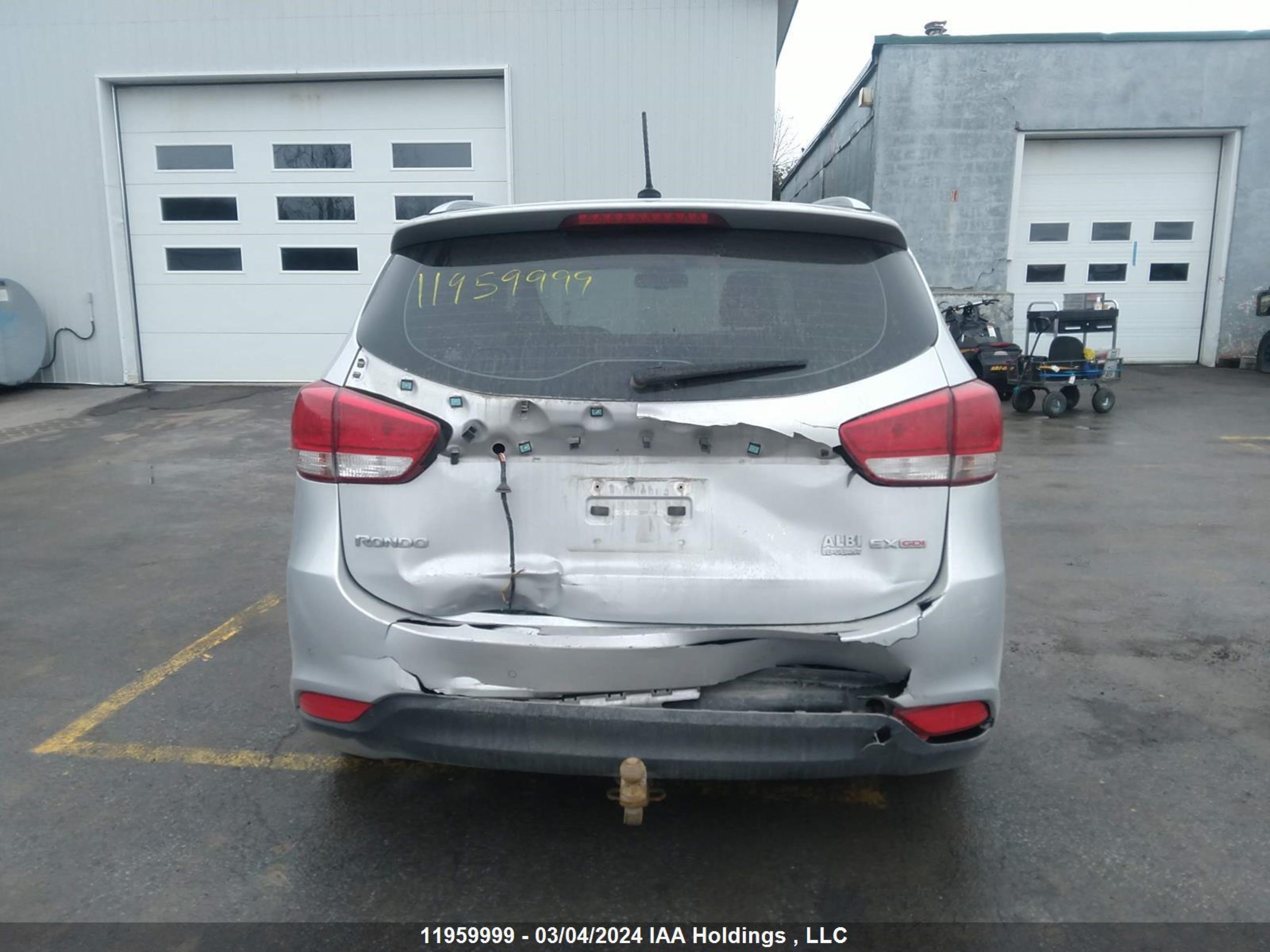 Photo 15 VIN: KNAHU8A34E7058770 - KIA RONDO 