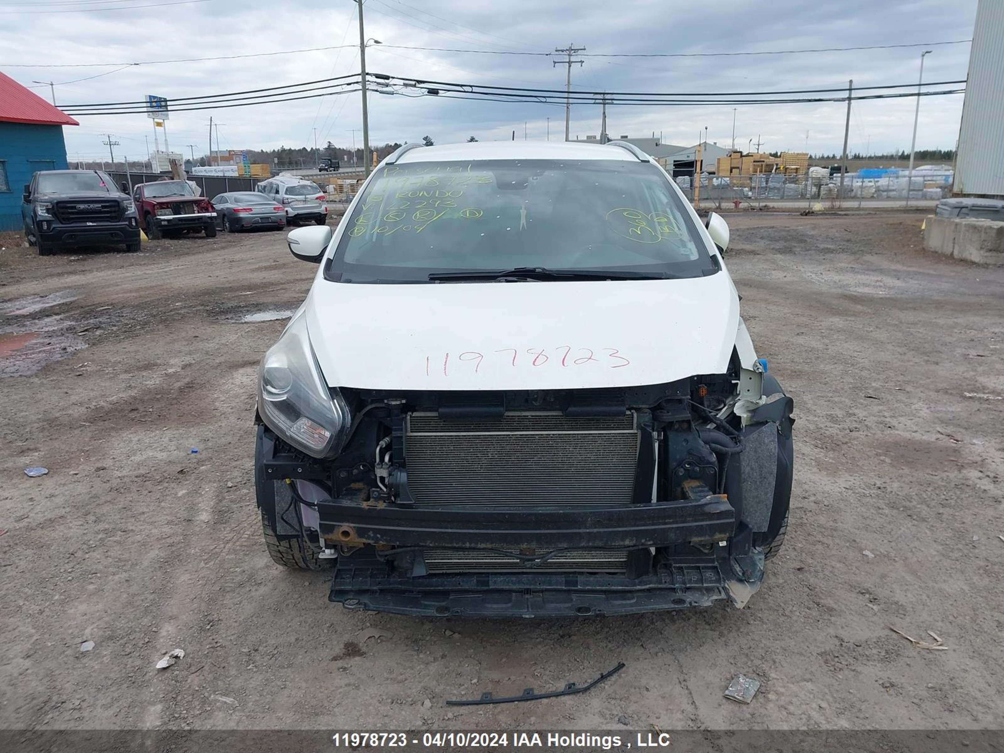 Photo 12 VIN: KNAHU8A38F7122293 - KIA RONDO 