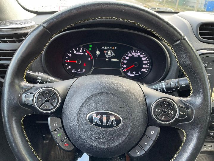 Photo 11 VIN: KNAJP816GG7238369 - KIA SOUL MPV 