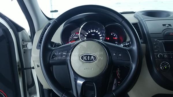 Photo 12 VIN: KNAJT8122A7154385 - KIA SOUL 