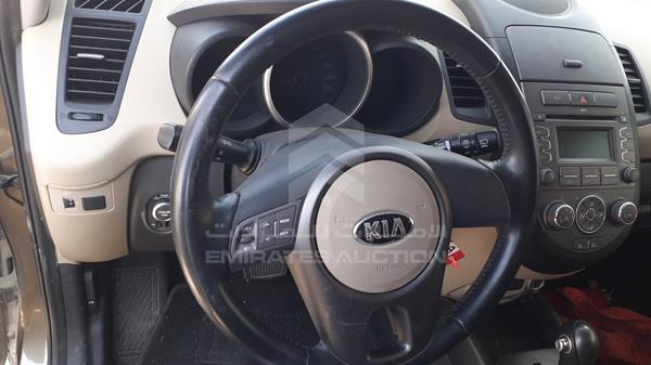 Photo 10 VIN: KNAJT8166D7533459 - KIA SOUL 