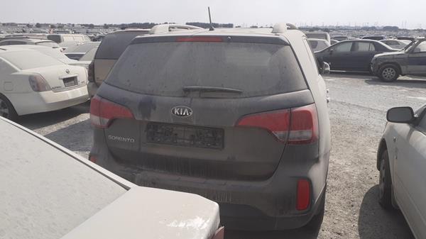 Photo 5 VIN: KNAKU8112D5400828 - KIA SORENTO 