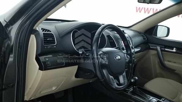 Photo 10 VIN: KNAKU8112D5400828 - KIA SORENTO 