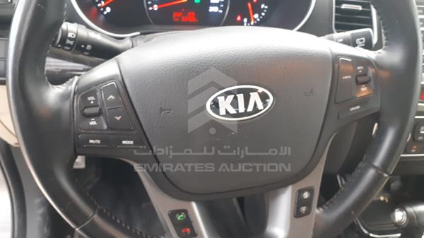 Photo 16 VIN: KNAKU8135E5424267 - KIA SORENTO 