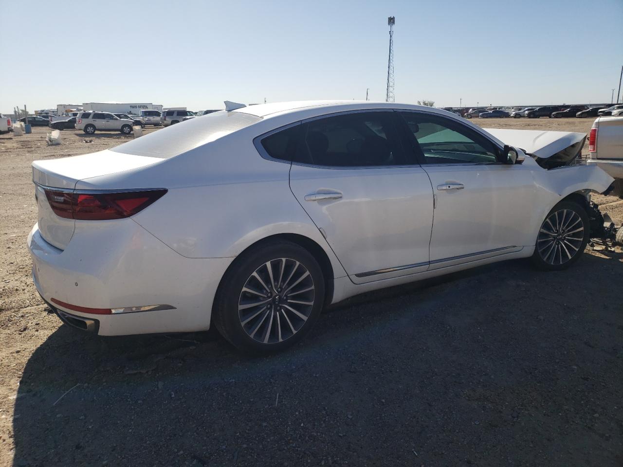 Photo 2 VIN: KNALC4J10H5073481 - KIA CADENZA 