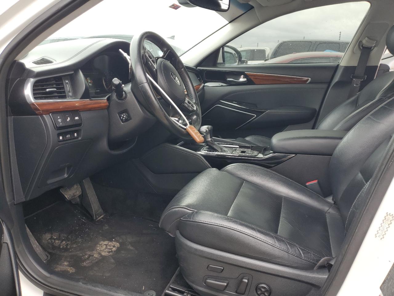 Photo 6 VIN: KNALC4J16H5073744 - KIA CADENZA 