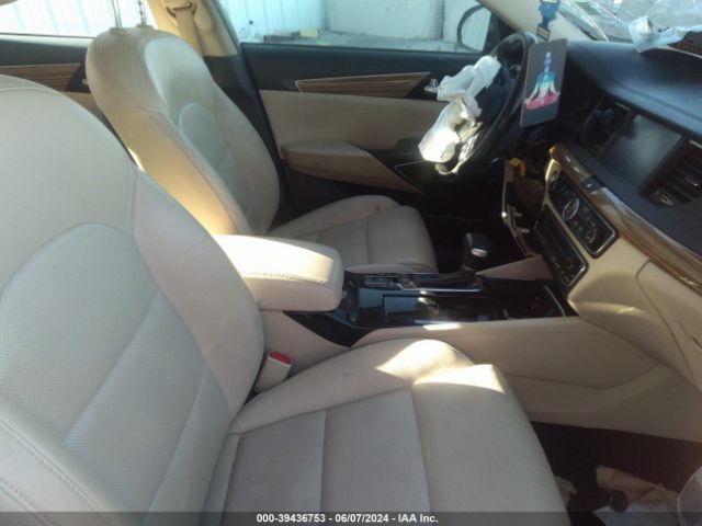 Photo 4 VIN: KNALC4J18H5064463 - KIA CADENZA 