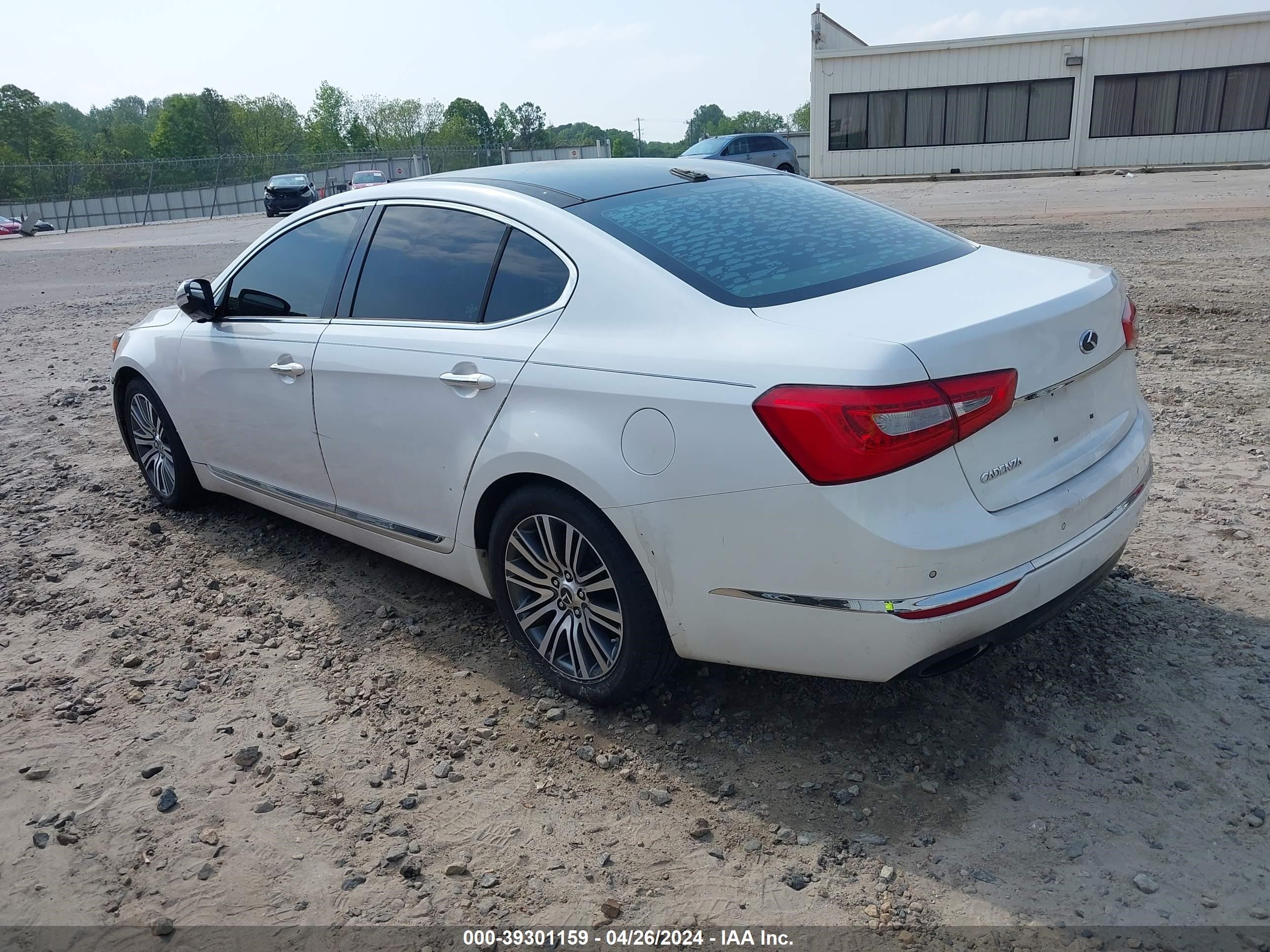 Photo 2 VIN: KNALN4D76E5135200 - KIA CADENZA PR 