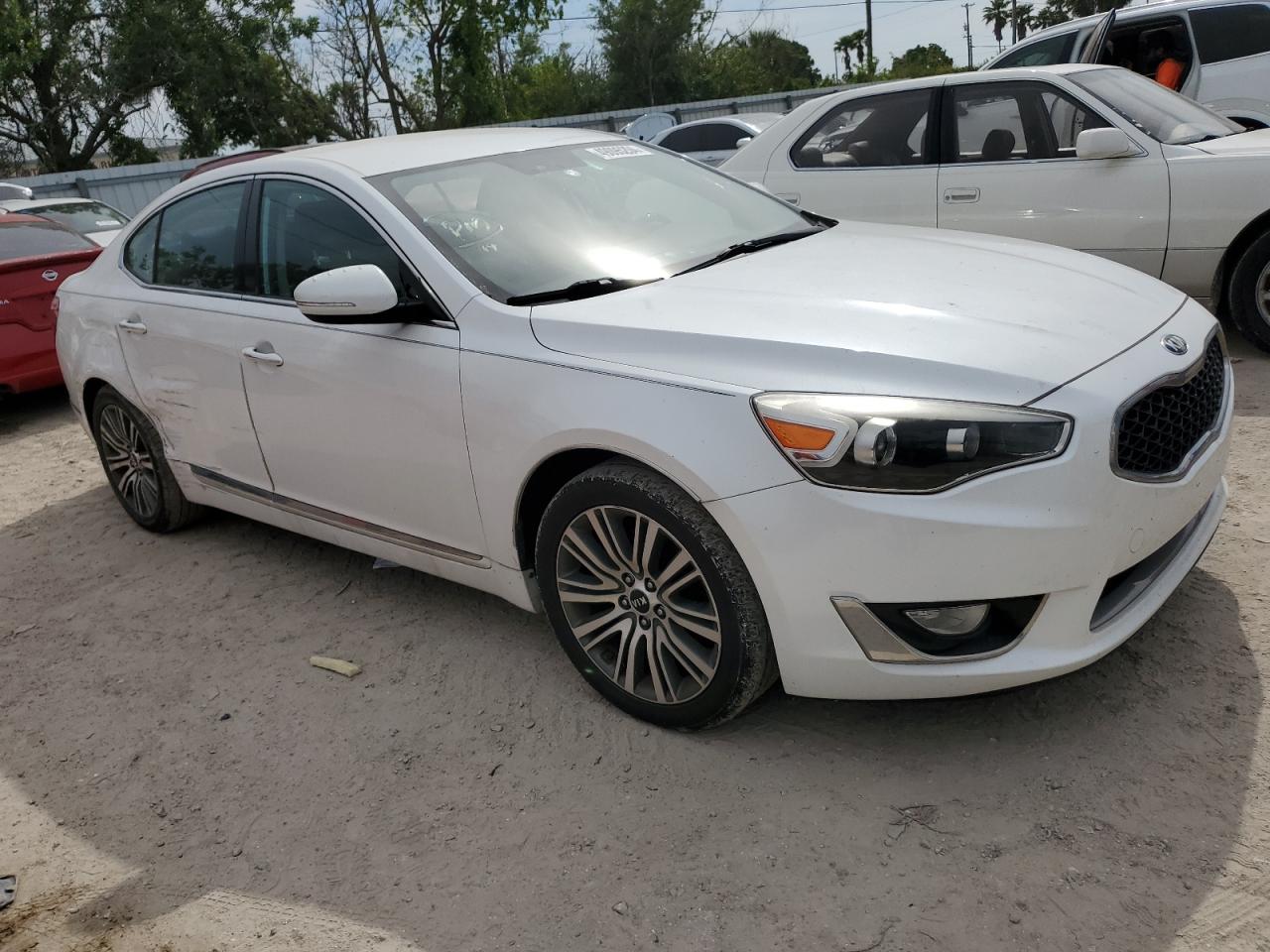 Photo 3 VIN: KNALN4D79F5194811 - KIA CADENZA 