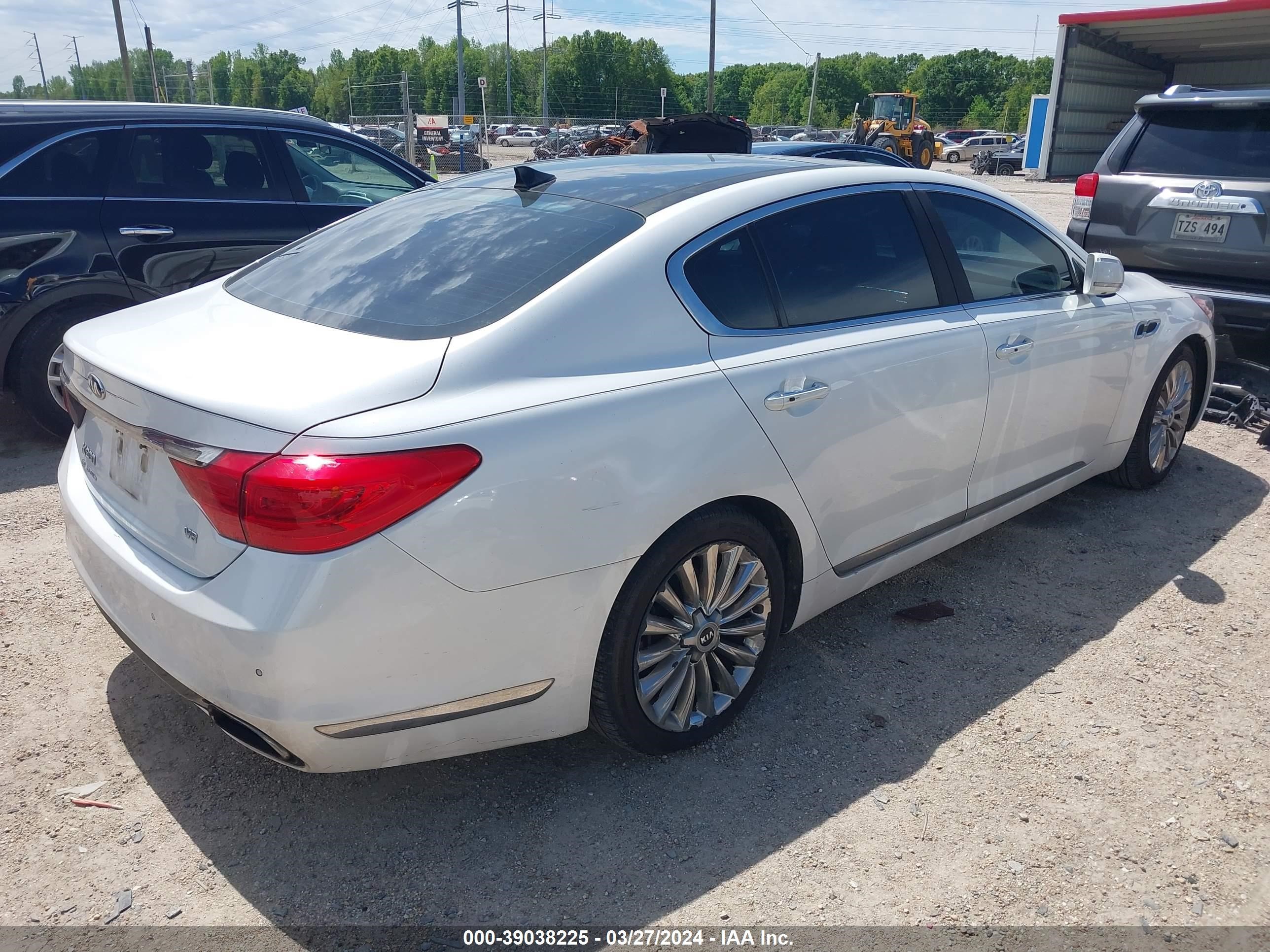 Photo 3 VIN: KNALW4D40F6017948 - KIA K900 