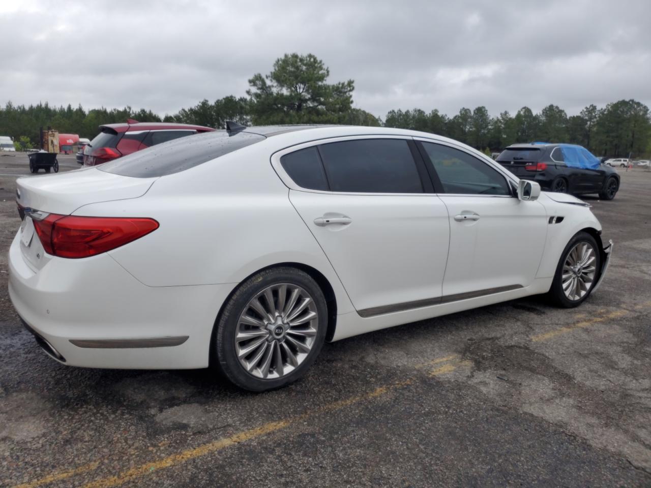 Photo 2 VIN: KNALW4D4XF6021649 - KIA K900 