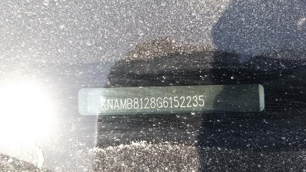 Photo 2 VIN: KNAMB8128G6152235 - KIA CARNIVAL 