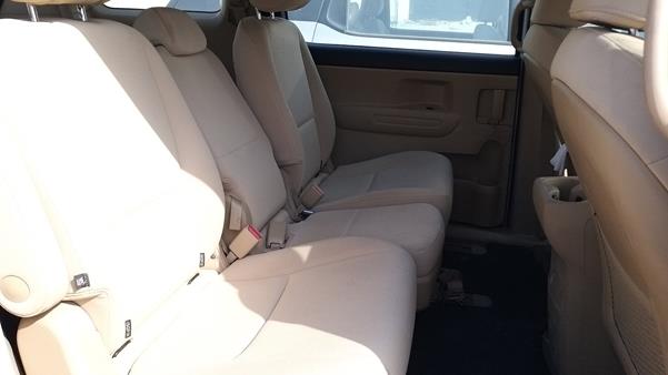 Photo 21 VIN: KNAMB8128G6152235 - KIA CARNIVAL 