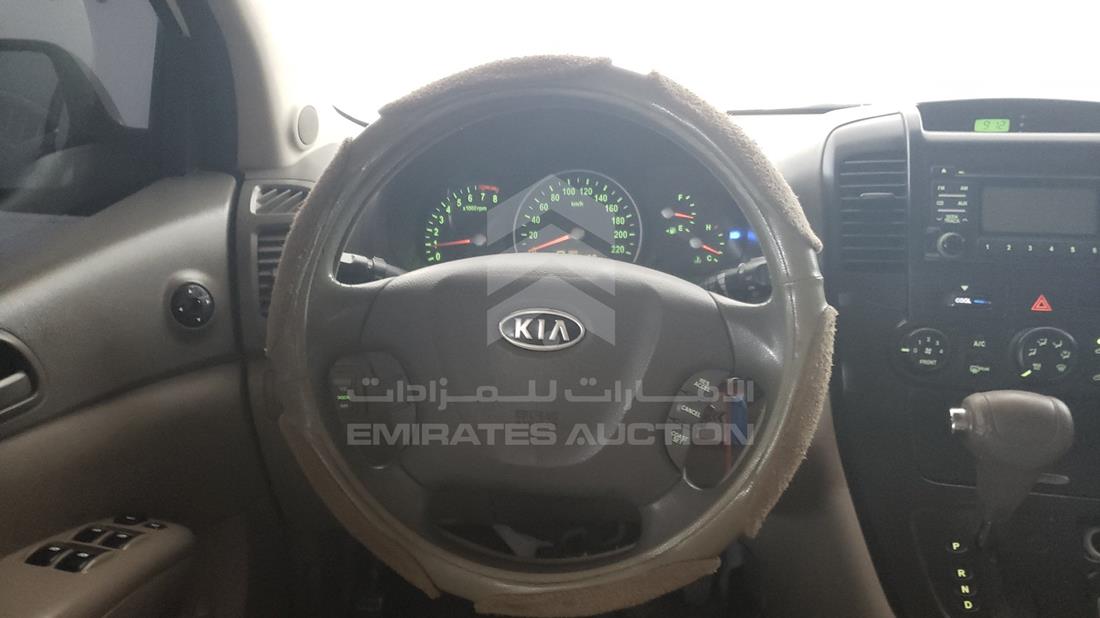 Photo 14 VIN: KNAMG8173B6414782 - KIA CARNIVAL 