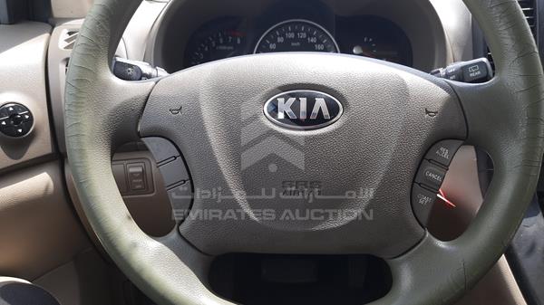 Photo 12 VIN: KNAMG8175E6558130 - KIA CARNIVAL 