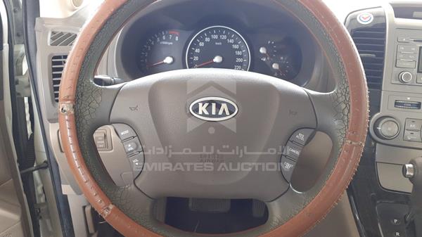 Photo 12 VIN: KNAMH8178B6368492 - KIA CARNIVAL 