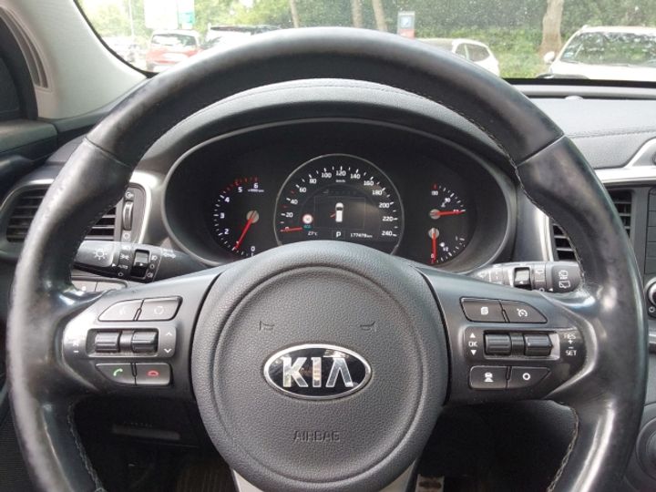 Photo 11 VIN: KNAPH81BDH5301811 - KIA SORENTO 