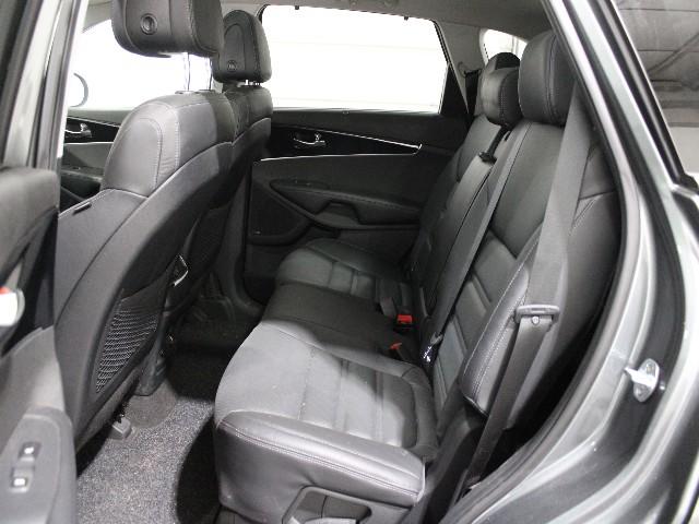 Photo 8 VIN: KNAPH81BDH5376021 - KIA SORENTO SUV 