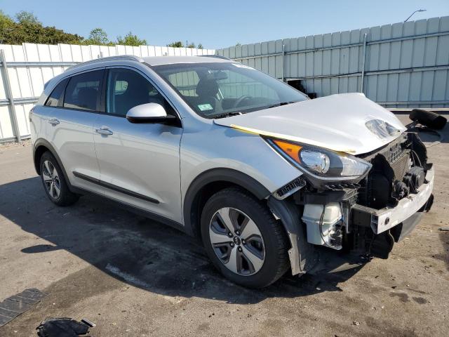 Photo 3 VIN: KNDCB3LC0H5049003 - KIA NIRO 