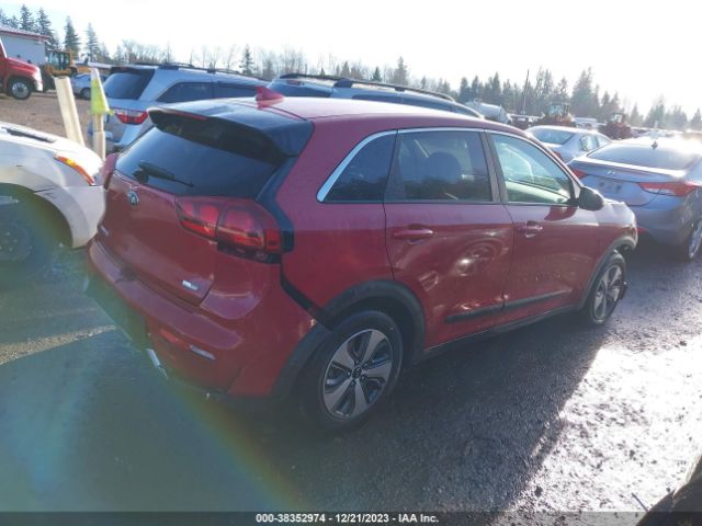 Photo 3 VIN: KNDCB3LC0J5127480 - KIA NIRO 