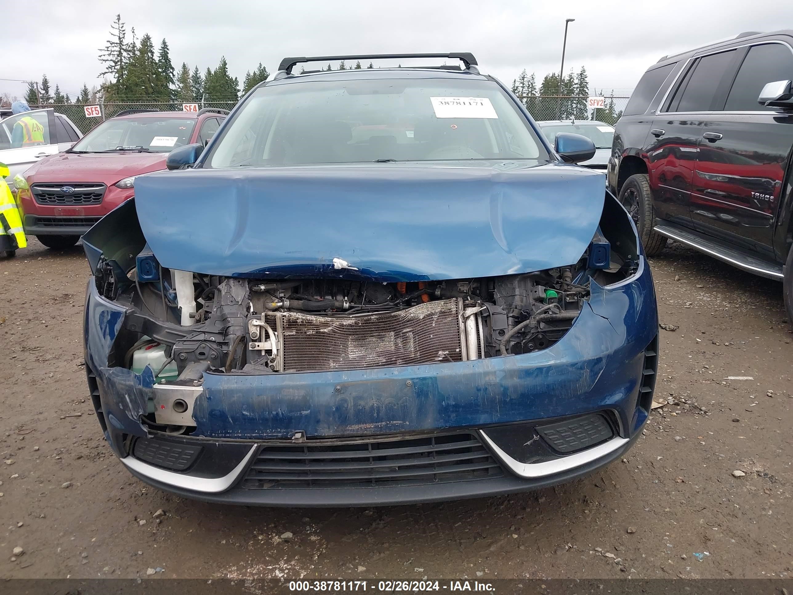 Photo 12 VIN: KNDCB3LC0J5138916 - KIA NIRO 